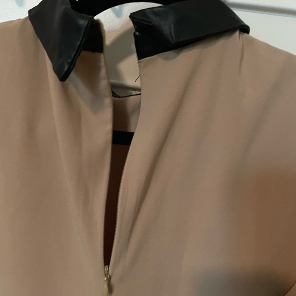 Madame Élysées Vintage Faux Leather Collared Blouse - Picture 4 of 7